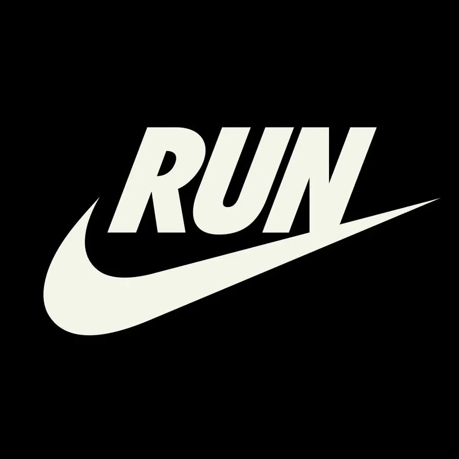 Tela do aplicativo Nike Run Club durante uma corrida guiada
