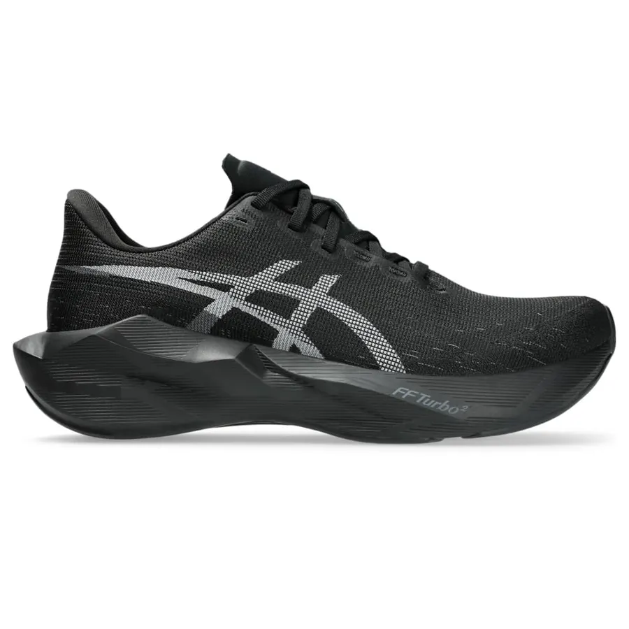 Tênis Asics Novablast 6 preto, vista lateral